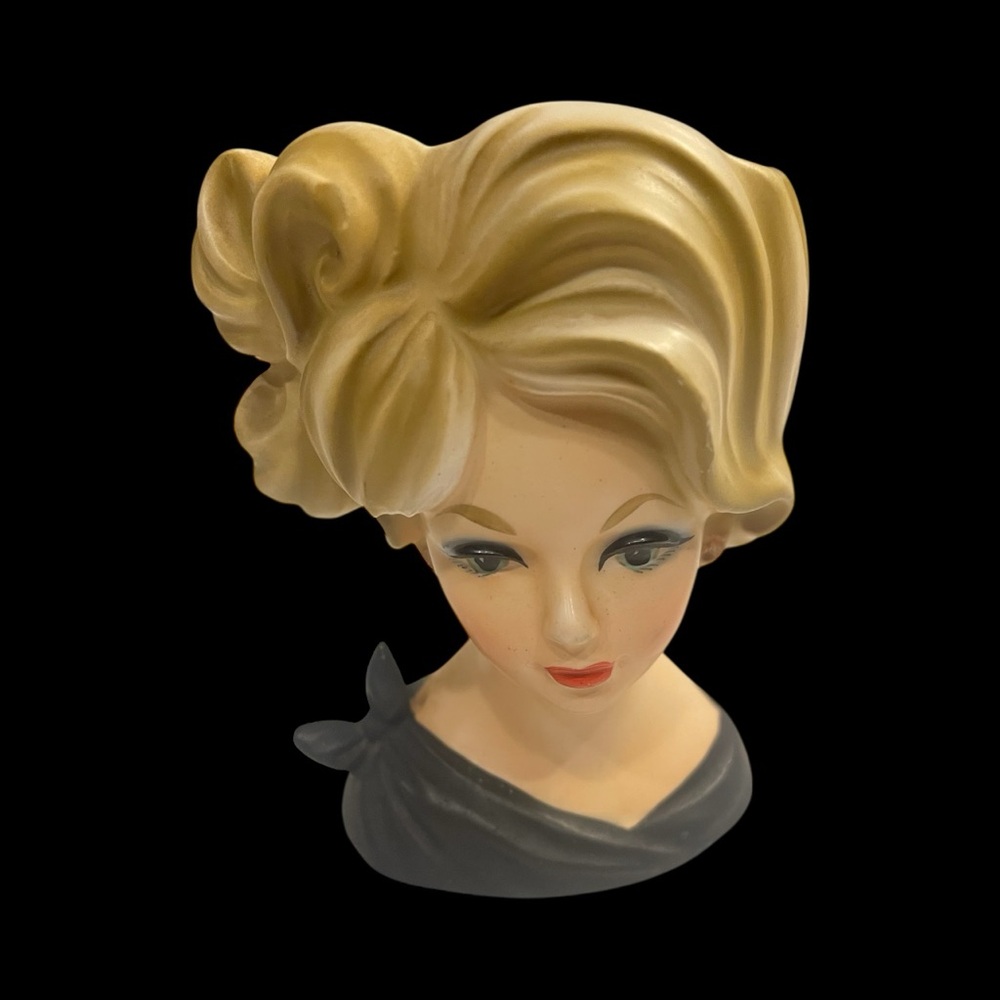 Napcoware Lady Head Vase Named “Kim”